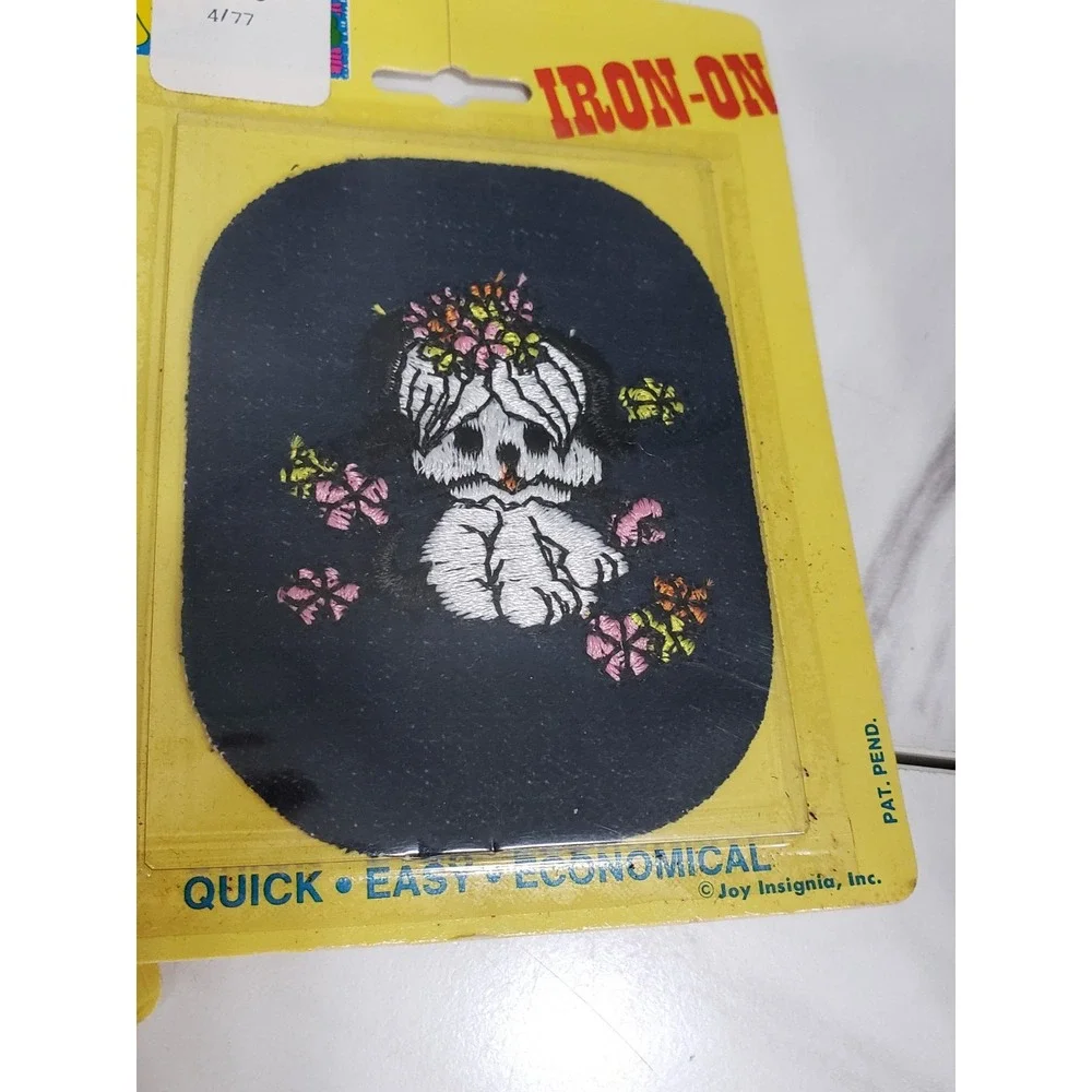 Lot 6 70s Embroidered Joy-Patch Iron-On Denim Turtle Dog Elephant Butterfly‎